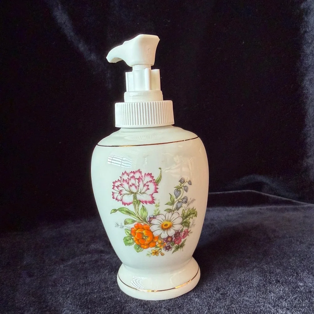 Vintage Interpur Fine Porcelain Floral Soap Lotion Dispenser Pump Gold Trim